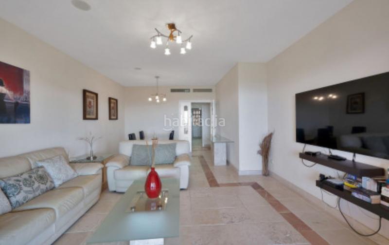 Foto bff6171a-0870-4ea6-854f-74a5aa5c730c. Apartament amb aparcament piscina a Los Flamingos Benahavís