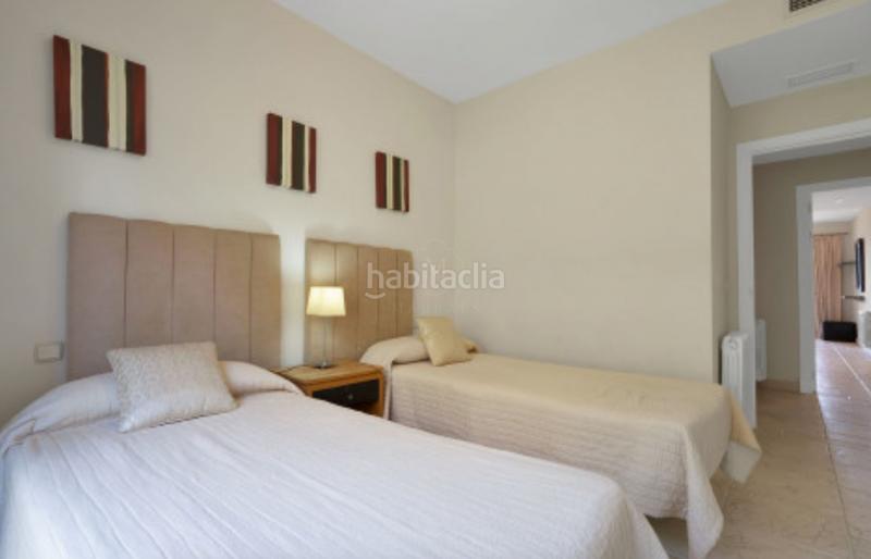 Foto ce0af8dc-e325-4dc3-b54e-2edbe38b90cb. Apartament amb aparcament piscina a Los Flamingos Benahavís
