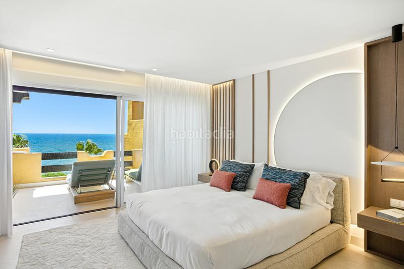 Foto 35b99e4f-e840-49e0-bca6-7a0945a559bc. Apartament amb aparcament piscina a Zona de Punta Plata Estepona