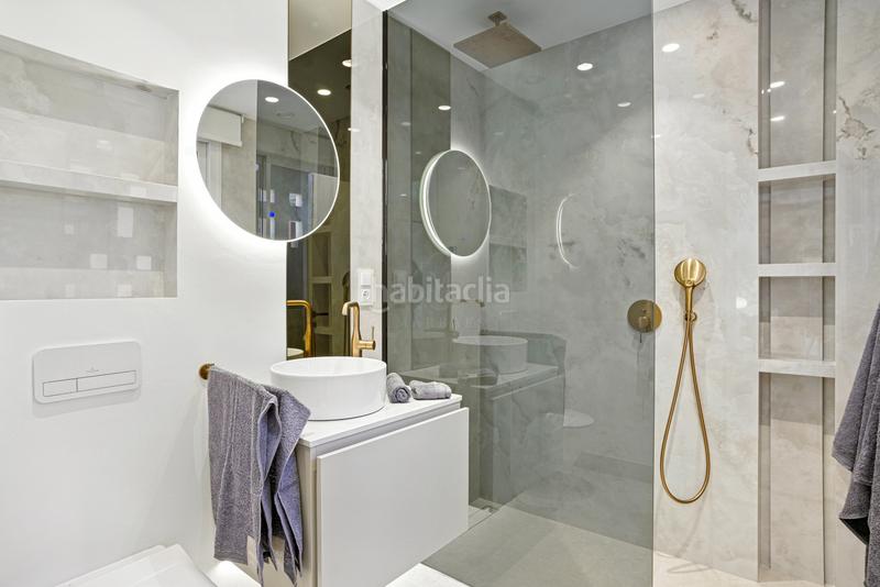 Foto 89f1c167-e583-4ffa-8931-e82c03c8fc79. Apartament amb aparcament piscina a Zona de Punta Plata Estepona