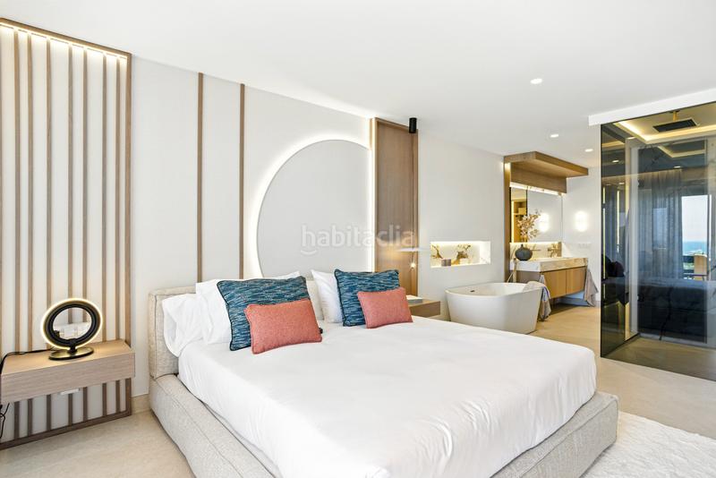 Foto fe914b94-b04d-4b37-8dd6-567098e6fdaf. Apartament amb aparcament piscina a Zona de Punta Plata Estepona