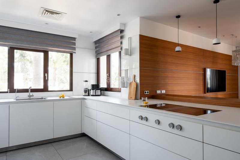 Foto 3ee04120-17a6-424c-9b9a-d3ef6e21ca31. House with heating parking pool in Hacienda Las Chapas Marbella