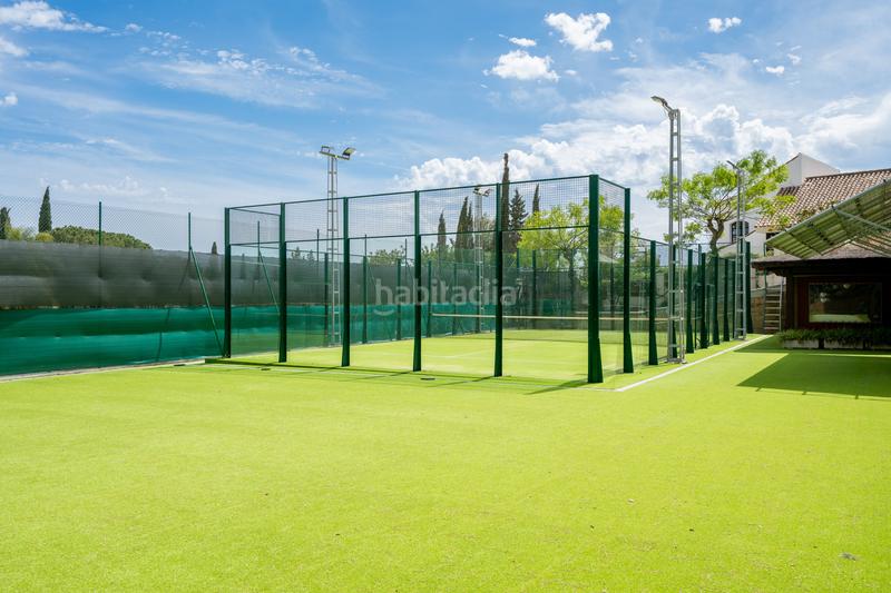 Foto 42b17144-0e1a-4975-bfa4-5d41a4ba5019. House with heating parking pool in Hacienda Las Chapas Marbella