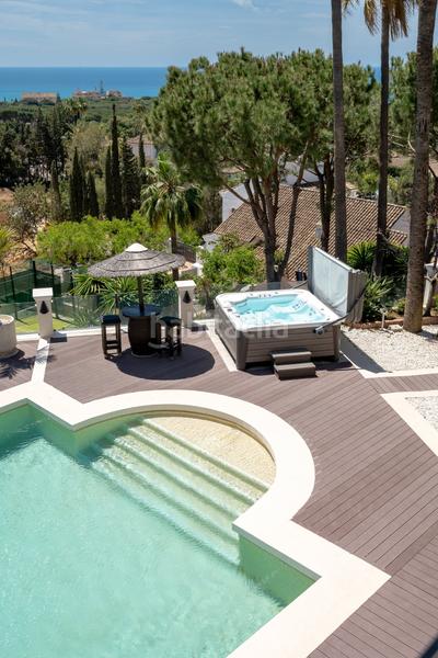 Foto 7005451d-8457-4842-a45a-3587451a0c15. House with heating parking pool in Hacienda Las Chapas Marbella