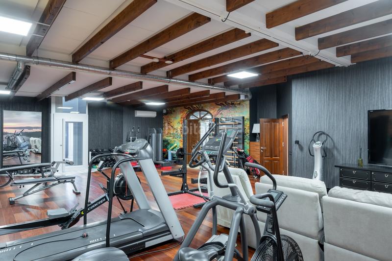 Foto f24be491-195d-41bf-bcb2-7970352bef96. House with heating parking pool in Hacienda Las Chapas Marbella