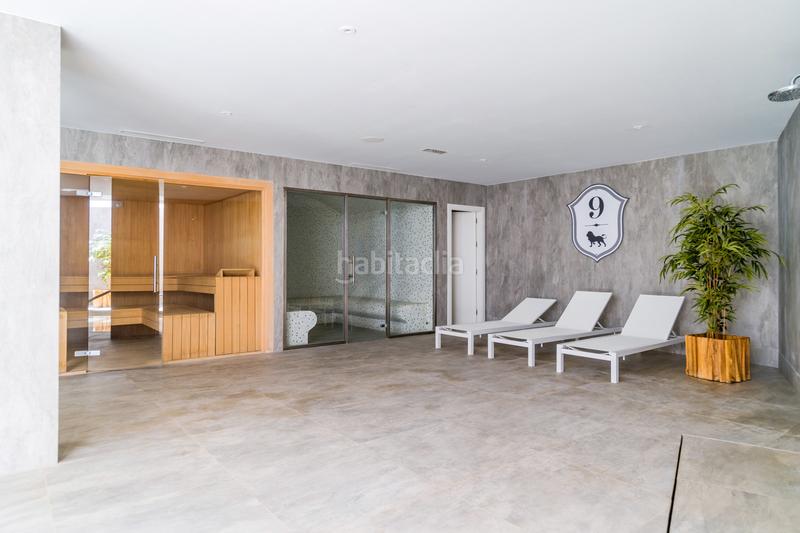 Foto 5720fb9b-e708-4c95-b4bc-78f06470c6f3. Apartament amb aparcament piscina a Los Naranjos Marbella