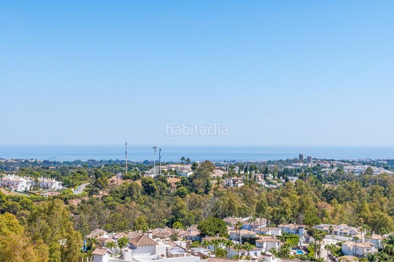 Foto 61ffc0f2-b858-4913-a840-7c1d719fc497. Apartament amb aparcament piscina a Los Naranjos Marbella