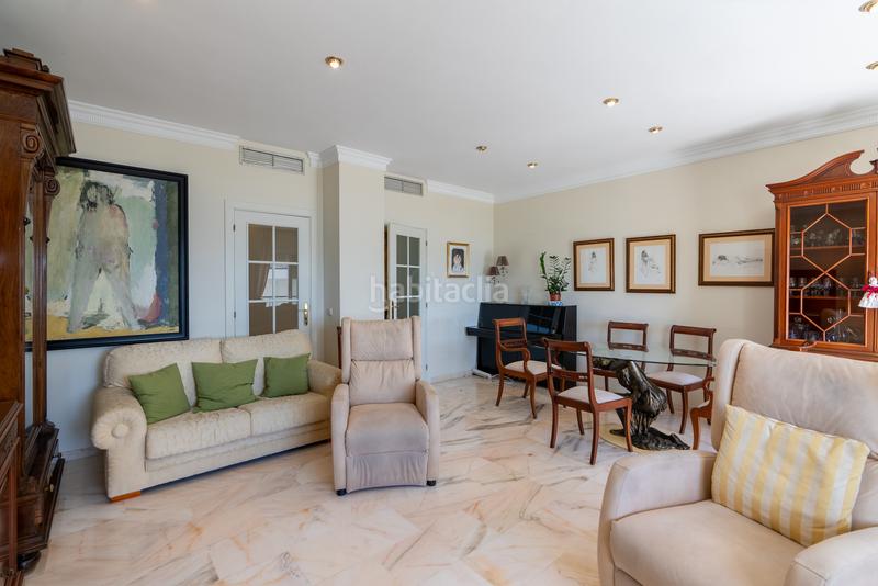 Foto 052d13d1-edd8-43e4-b30a-cc0954d87be7. Appartamento in Centro Estepona