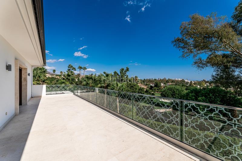 Foto db57a86b-4bd5-49df-bde3-c7ce66f96879. Casa en Los Naranjos Marbella