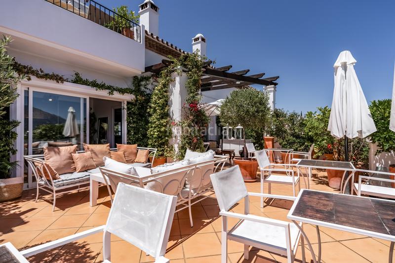 Foto 6fb4ce4b-ceaa-440a-ba51-dd55cbb7da15. Ático increíble propiedad con vistas panorámicas! en Marbella