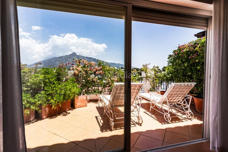 Foto d2ea4a4c-57fb-4441-98ea-fcc8db4cb7c0. Ático increíble propiedad con vistas panorámicas! en Marbella