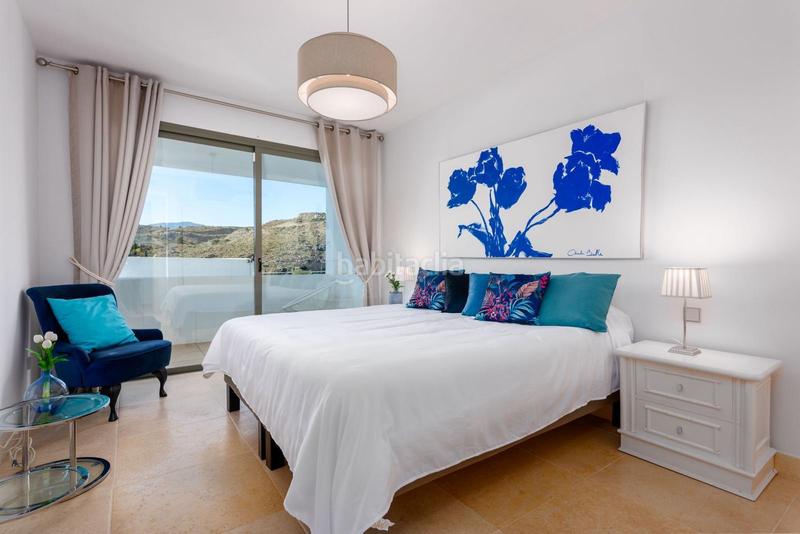 Foto 30847ab1-6d81-4a55-ae83-92e1613a5341. Lloguer apartament amb aparcament piscina a Los Flamingos Benahavís