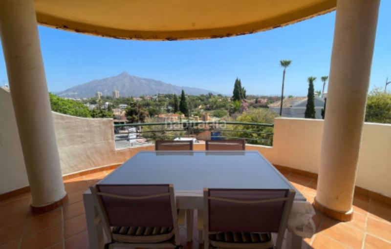 Foto 828e9581-9ad9-4b66-8f79-ef4b96c9162d. Affitto piccolo appartamento con piscina in Nueva Andalucía centro Marbella