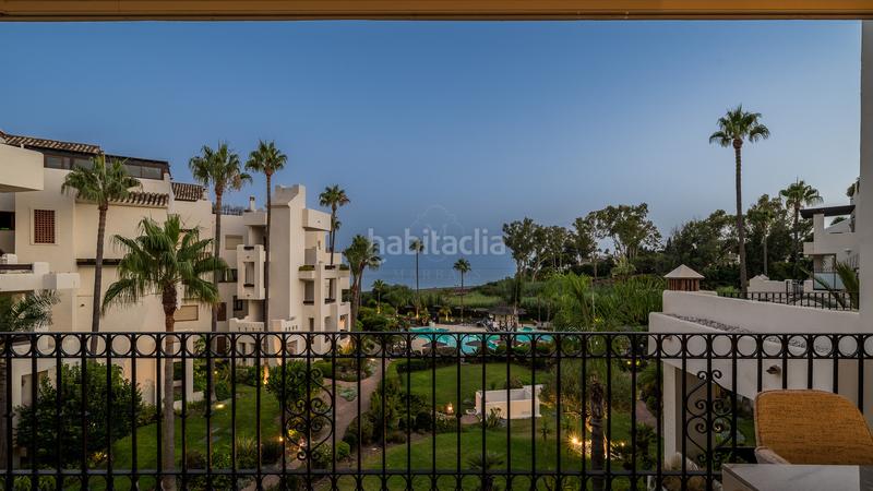 Foto db898d30-e6aa-46fc-ad0c-58ecce9f87e6. Appartement mit parking pool in El Velerín Estepona