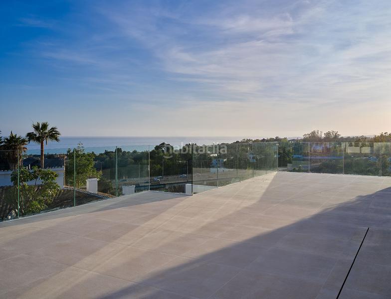 Foto 4be58100-67fc-4f15-b3b8-472cf25444f7. Casa amb aparcament piscina a Valdeolletas - Las Cancelas - Xarblanca Marbella