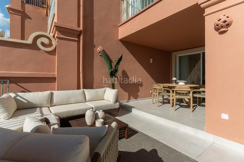 Foto 381195a5-079e-475d-b314-f253aed16836. Reihenhaus mit pool in La Quinta Benahavís