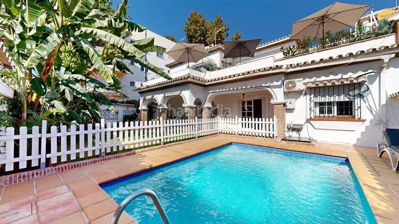 Foto ae51ee64-8611-4acf-82de-db898fdeb267. Doppelhaus mit parking pool in Puente Romano Marbella