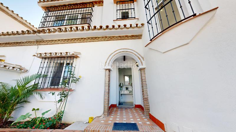 Foto e295f2e7-5bfe-4ace-b747-a00227388550. Doppelhaus mit parking pool in Puente Romano Marbella