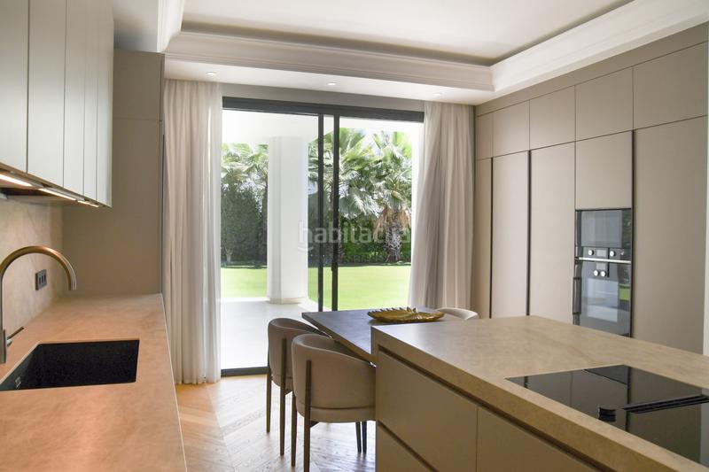 Foto b3202e22-02a1-4154-bcc3-b01dd382a2bf. Maison avec parking piscine dans lomas de Marbella club Marbella