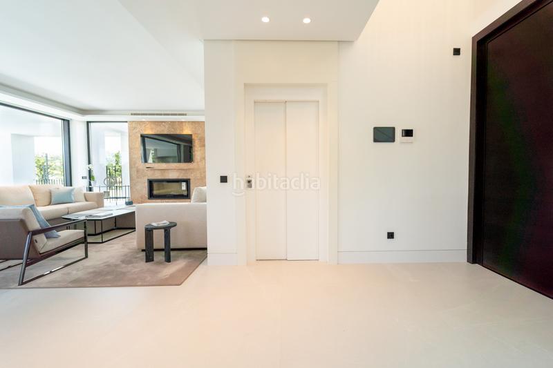 Foto 355de8da-3d1a-432f-8271-48f58bcda57e. Maison avec chauffage parking piscine dans Nueva Andalucía centro Marbella