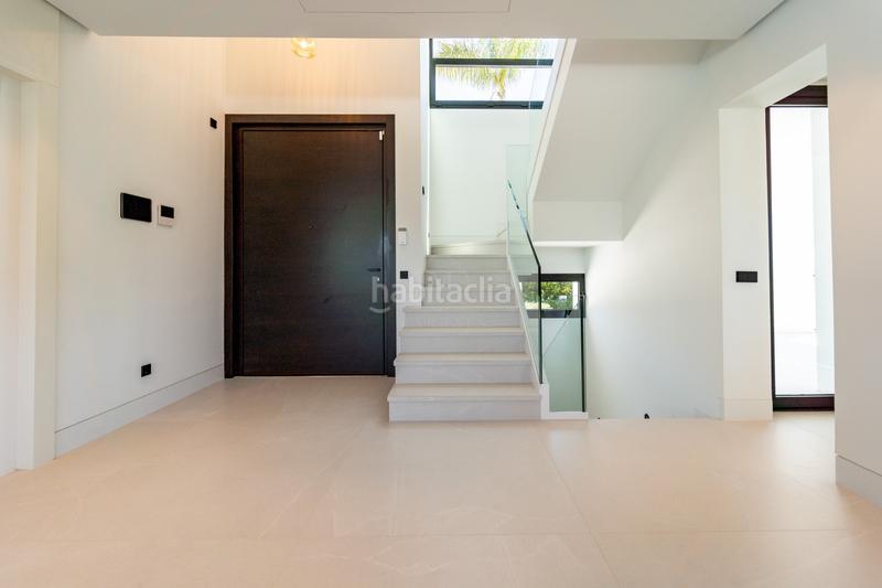 Foto de9a7b9f-7bb7-4899-b2c9-83f1bdfdf5b3. Maison avec chauffage parking piscine dans Nueva Andalucía centro Marbella