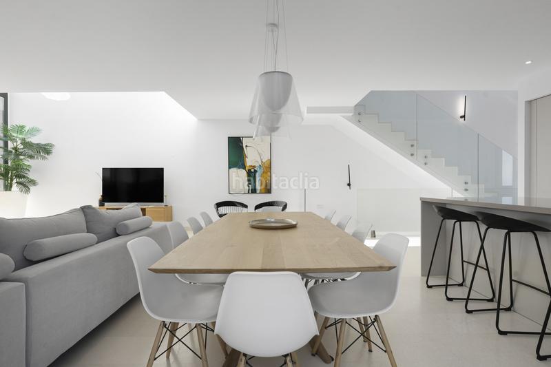 Foto 62ac028d-7240-4e5c-bf3e-dcbc6d91f7f5. Maison avec parking piscine dans Cabopino - Artola Marbella