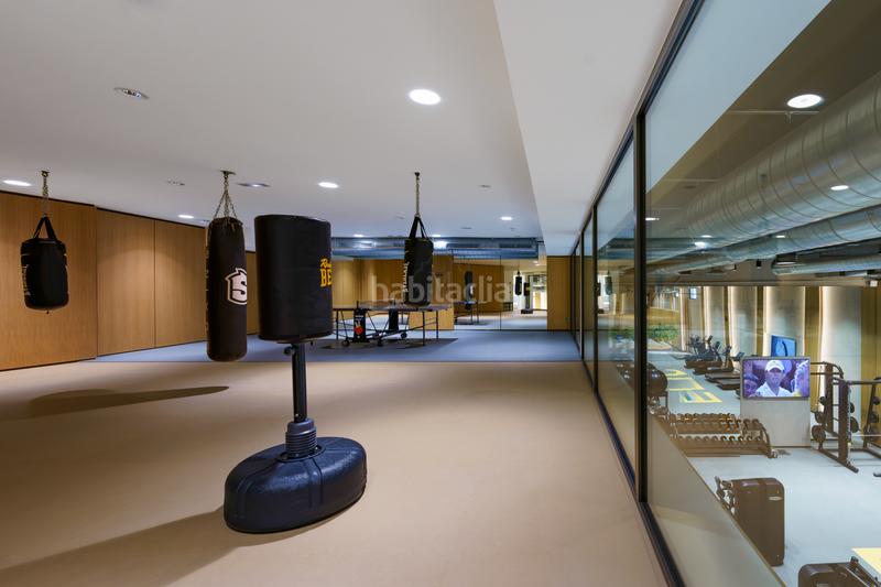 Foto 318be9ac-9dc5-4645-8a73-1e979b518bb1. Ground floor with parking pool in Puente Romano Marbella