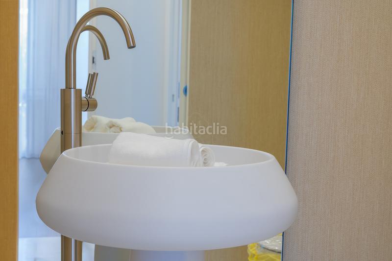 Foto fcf948a7-191f-4871-8b82-3fe797c1994d. Ground floor with parking pool in Puente Romano Marbella