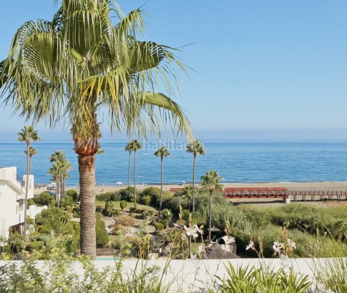 Foto 15b2e492-b097-428e-ad88-2d5132936de1. Àtic amb aparcament piscina a El Velerín Estepona