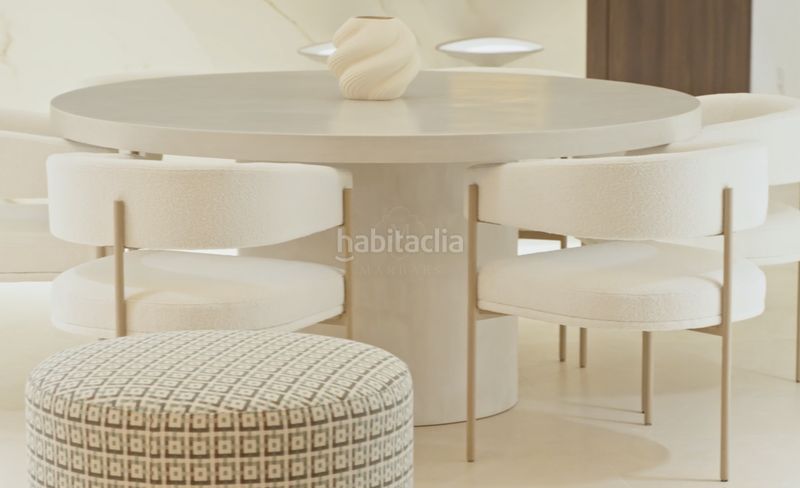 Foto 4e7c2ae1-76ca-4fc9-9118-6623cc1005aa. Àtic amb aparcament piscina a El Velerín Estepona