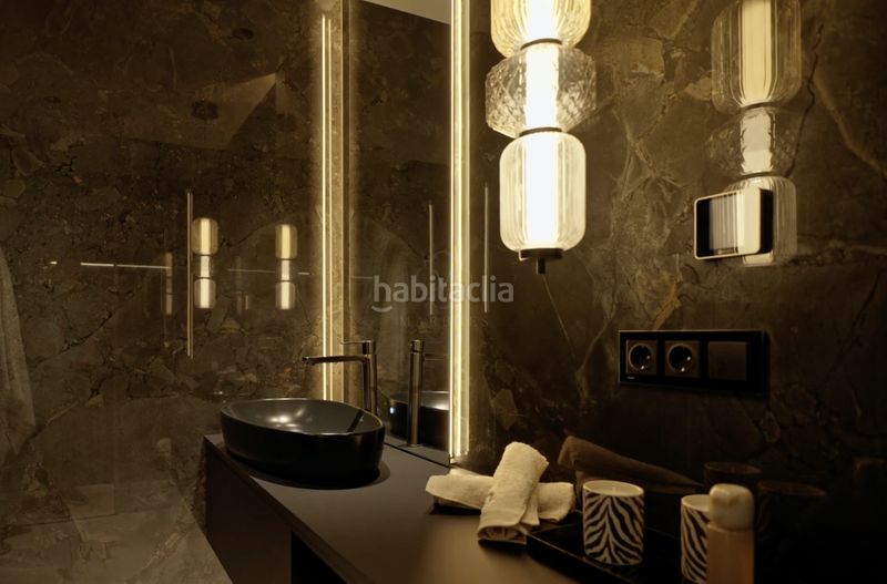 Foto 5a84e522-a3d5-4ad5-ba0e-705a758baa8a. Àtic amb aparcament piscina a El Velerín Estepona