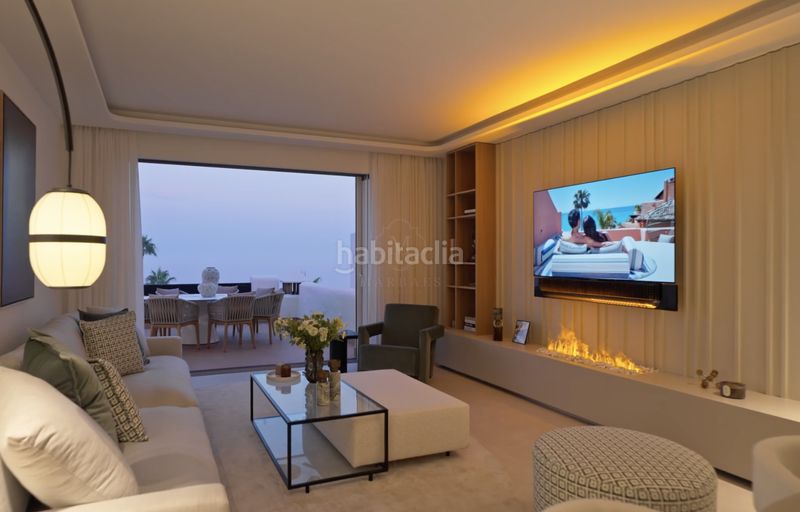 Foto 8d3d4774-6610-4dfd-a5f1-b72b8cc18cf9. Àtic amb aparcament piscina a El Velerín Estepona