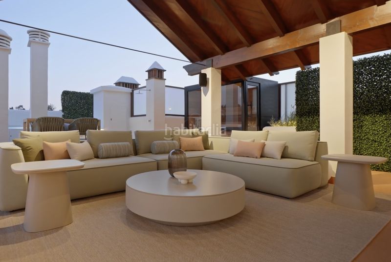 Foto d06820b9-5fa0-49e8-95a3-d4215ce5f222. Àtic amb aparcament piscina a El Velerín Estepona