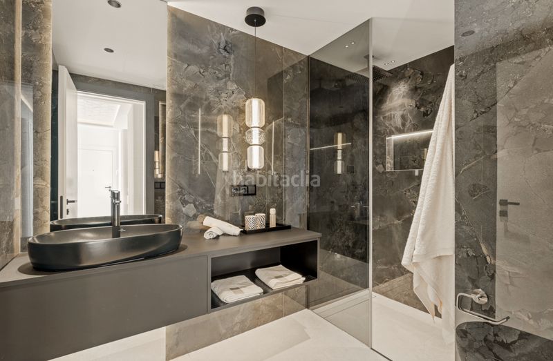 Foto f7c1c33a-cb15-4d1e-b5d1-d727fc50f2f9. Àtic amb aparcament piscina a El Velerín Estepona