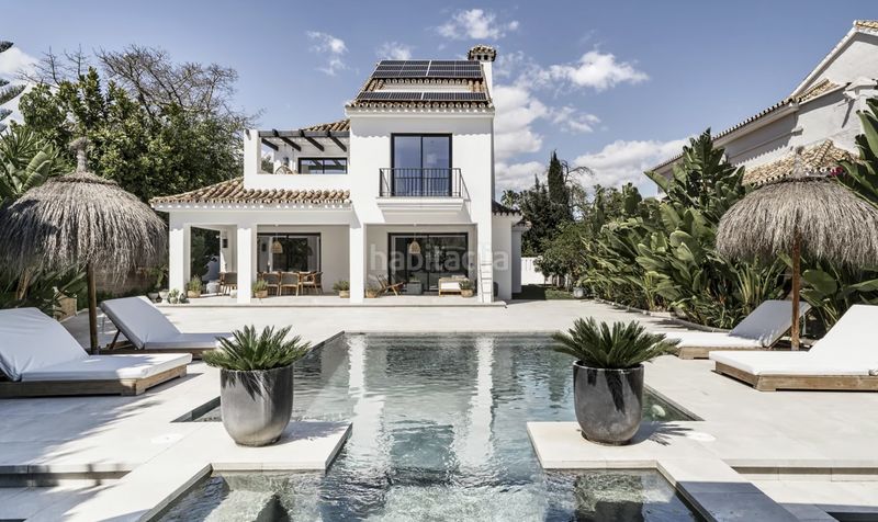 Foto 0ef9ab7e-c017-4616-8e01-c6841e85dbc6. Lloguer casa amb aparcament piscina a Aloha Marbella