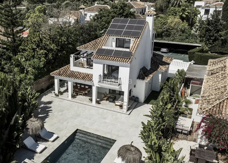 Foto e0a779b4-b942-496f-9253-62fc47536204. Lloguer casa amb aparcament piscina a Aloha Marbella