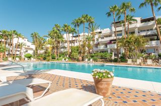 Location Attique à Puente Romano. Ático dúplex espectacular en marina puente romano, milla de oro
