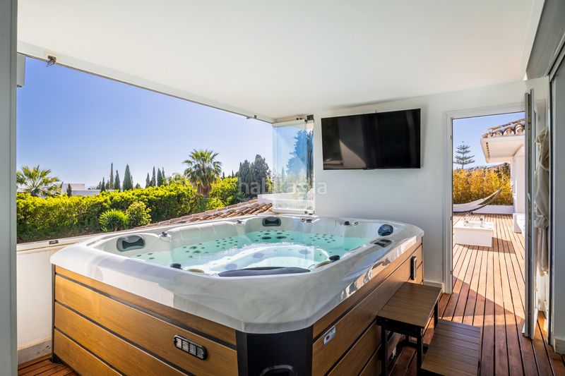 Foto 1bae70cc-63c0-48b2-a7c1-73598ba438f0. Lloguer casa amb aparcament piscina a Sierra Blanca Marbella