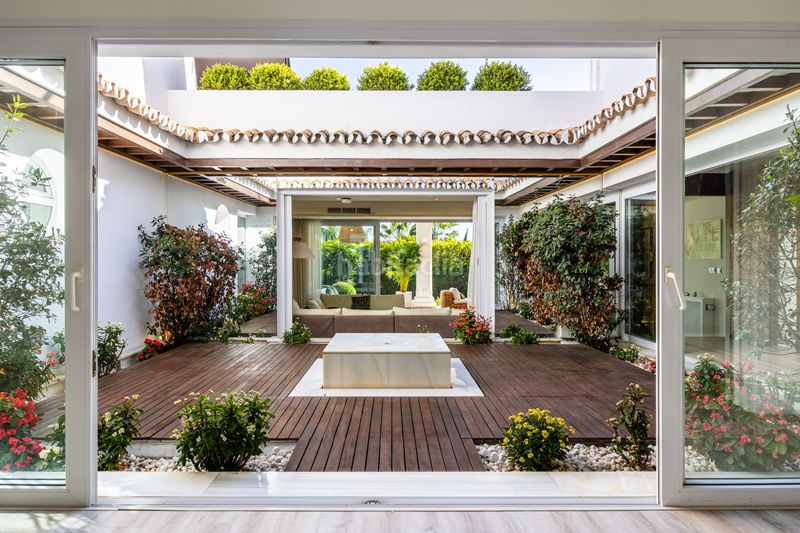 Foto 2a51c13c-f6f4-47b1-a0f8-d353259328b3. Lloguer casa amb aparcament piscina a Sierra Blanca Marbella