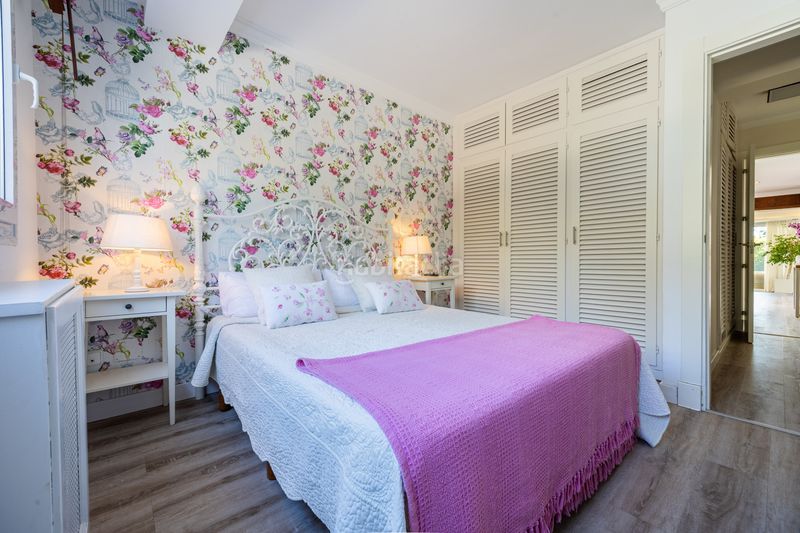 Foto 3c18aeeb-4848-4413-8d13-fcd05cbe9baa. Lloguer casa amb aparcament piscina a Sierra Blanca Marbella