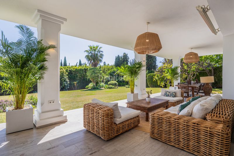 Foto 5909305a-1c63-4a36-9302-b11efaf6917a. Lloguer casa amb aparcament piscina a Sierra Blanca Marbella