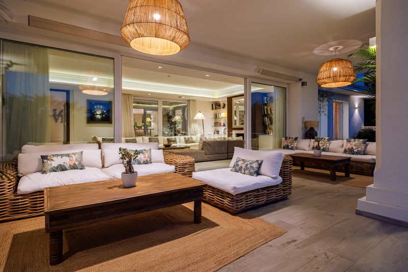 Foto 93bd5150-e02b-4f89-b47d-9baa769762a2. Lloguer casa amb aparcament piscina a Sierra Blanca Marbella