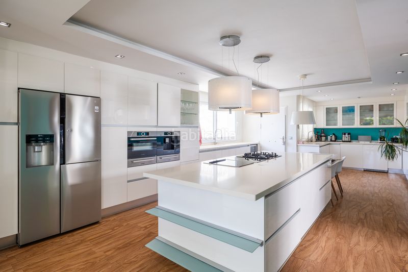 Foto da20e177-b6fa-4f45-9668-26d39368d6c6. Lloguer casa amb aparcament piscina a Sierra Blanca Marbella