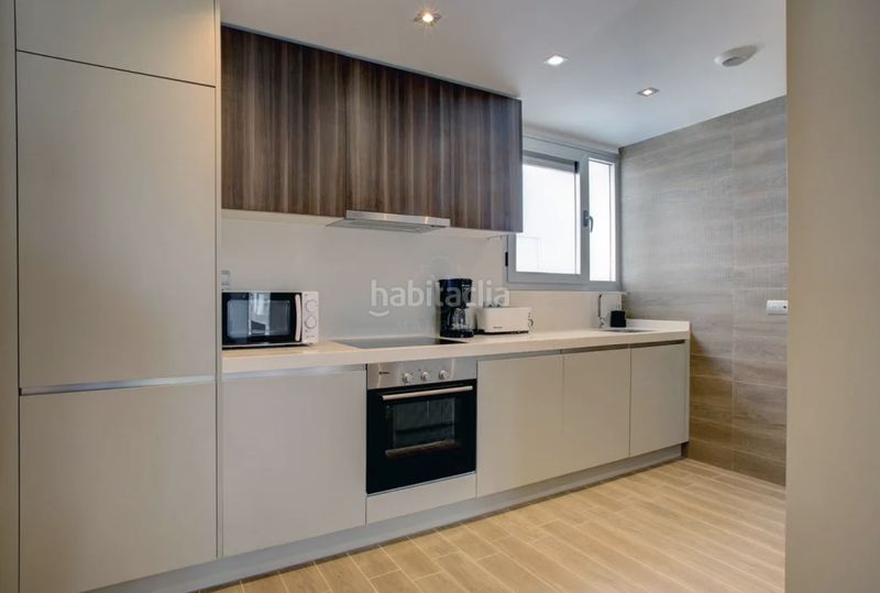 Foto 6e6d466d-faa3-4fa8-9257-2ea702ae08a7. Apartament amb aparcament piscina a Nueva Alcántara Marbella