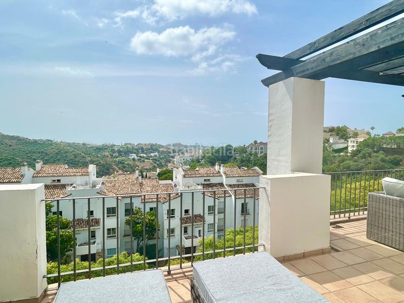 Foto 0f6f9f3c-1c2c-49f4-85e0-65e193152b75. Apartament amb aparcament piscina a La Quinta Benahavís