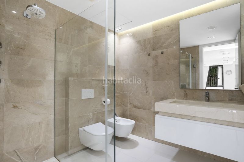 Foto 19d159c6-a92c-461a-96c0-7103f99dda55. Casa amb aparcament piscina a Los Naranjos Marbella