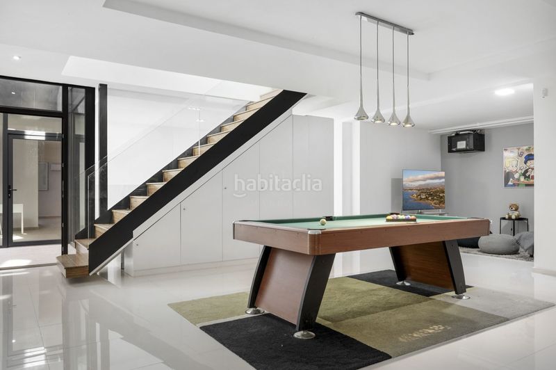 Foto e8d703c8-e9de-45b6-a430-c50faab0940c. Casa amb aparcament piscina a Los Naranjos Marbella