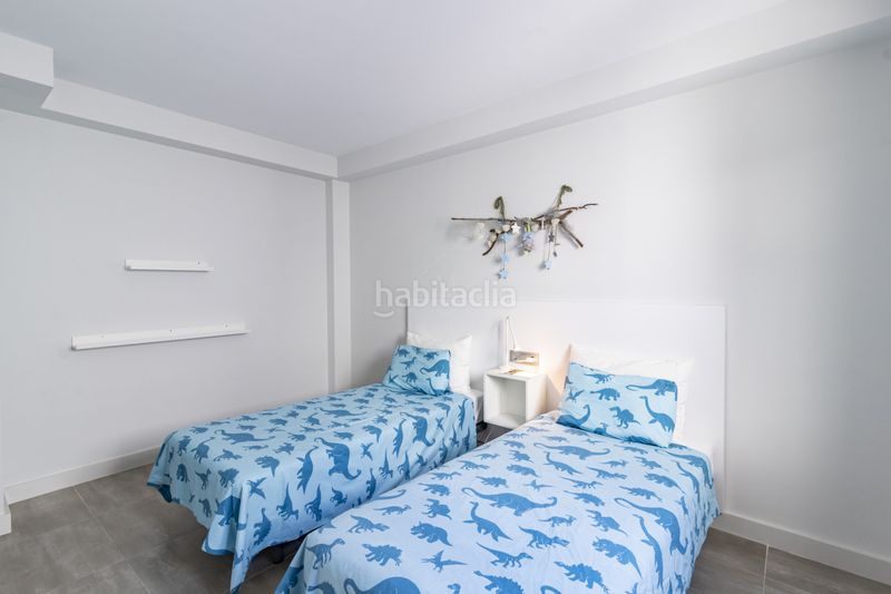 Foto 1250f324-f242-4390-803f-e7f5a142a1bd. Casa aparellada amb aparcament piscina a San Pedro de Alcántara Pueblo Marbella
