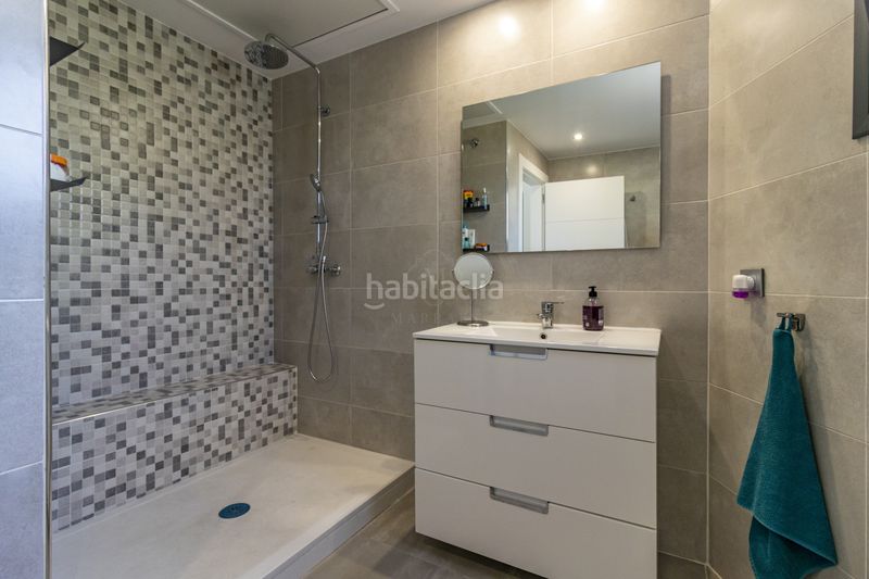 Foto 370934cf-8e67-4a97-ba6d-145890f34d73. Casa aparellada amb aparcament piscina a San Pedro de Alcántara Pueblo Marbella