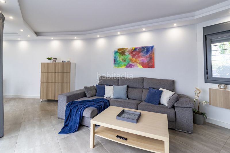 Foto b6c73b5f-0c8a-404d-956f-e7640b9b480c. Casa aparellada amb aparcament piscina a San Pedro de Alcántara Pueblo Marbella